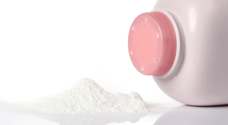 Dust Your Lashes With Some Baby Powder