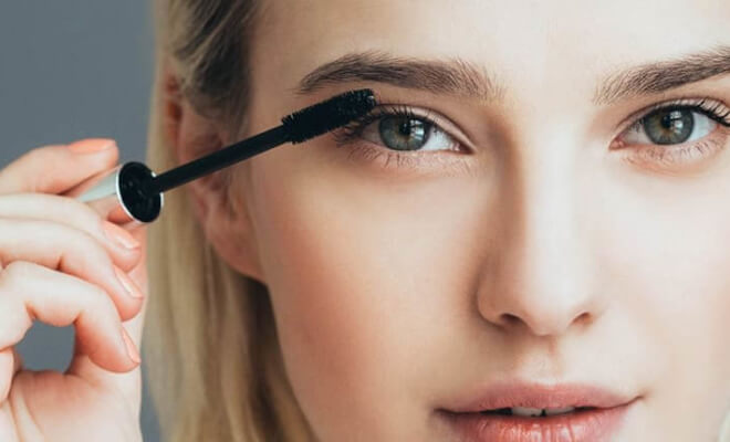 10 Ways To Create A Stunning Look With Your Mascara
