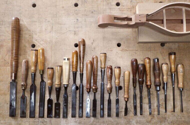 Wooden Handled Chisels in Every Size