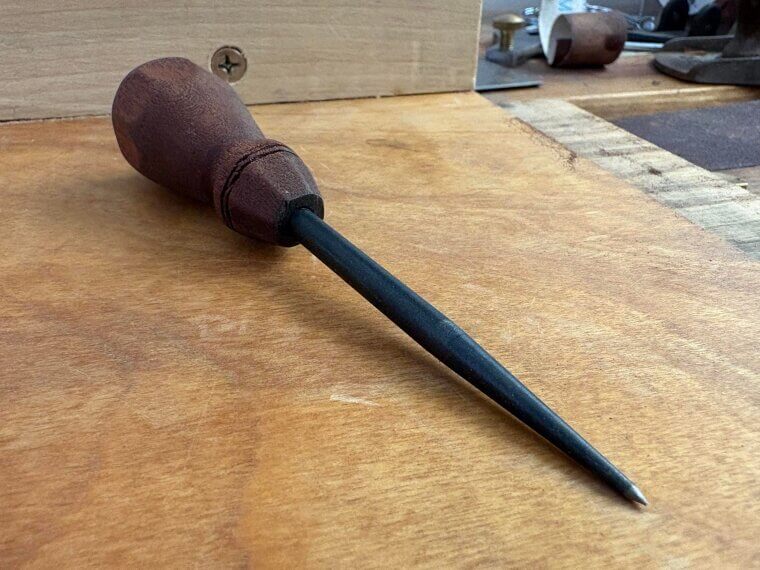 The Scratch Awl for Starting Screws