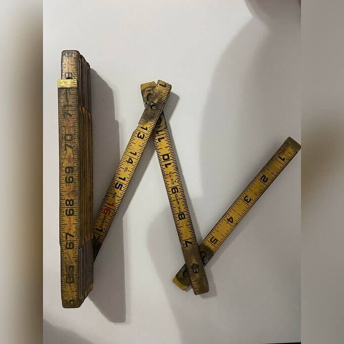 Folding Wooden Rules Instead of Tape