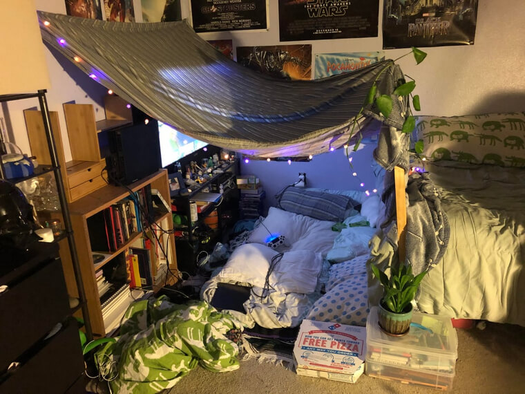 A Tiny Indoor Fort Kit