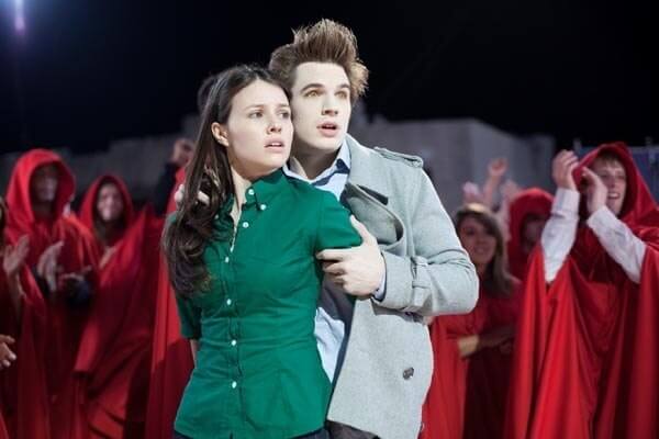 Vampires Suck (2010)