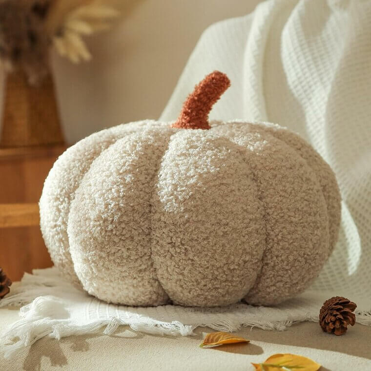Spice Up Your Decor with Pumpkin Pillows - Cozy & Cute 