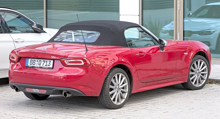 Fiat 124 Spider