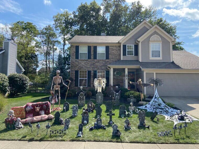 Spooky Yard Stakes