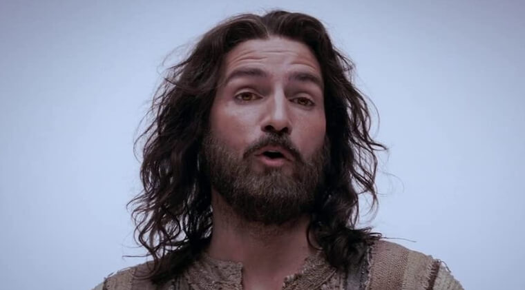 Passion Of The Christ Struck By Lightning Behind the Scenes Secrets From Movies That Most People Don't Know