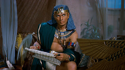 El Director De The Ten Commandments Tuvo Un Ataque Al Corazón Y Casi Muere