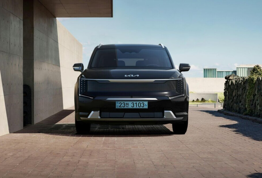 Car Experts Pick the Best Budget-Friendly SUVs of 2025