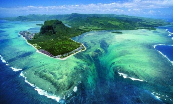 7 Times Nature Created Optical Illusions in the Sky