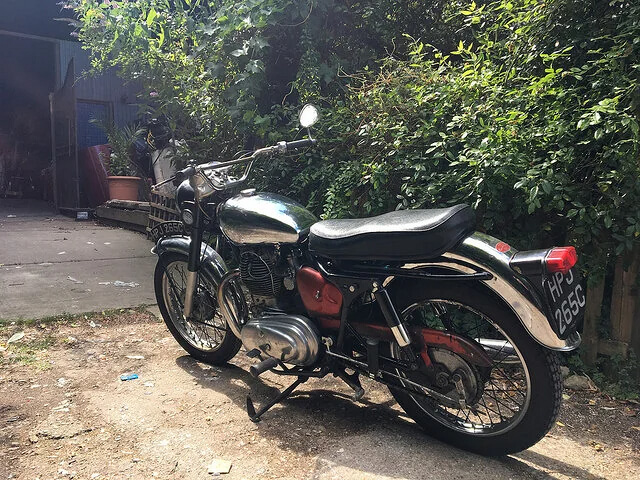 Royal Enfield Interceptor 750