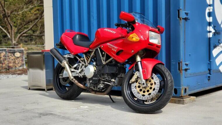 Ducati 900 SS