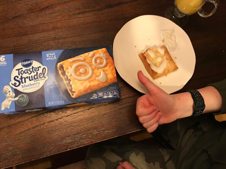 ​1985: Pillsbury Toaster Strudels