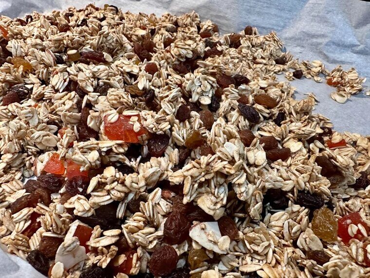 1973: Recipes With Granola