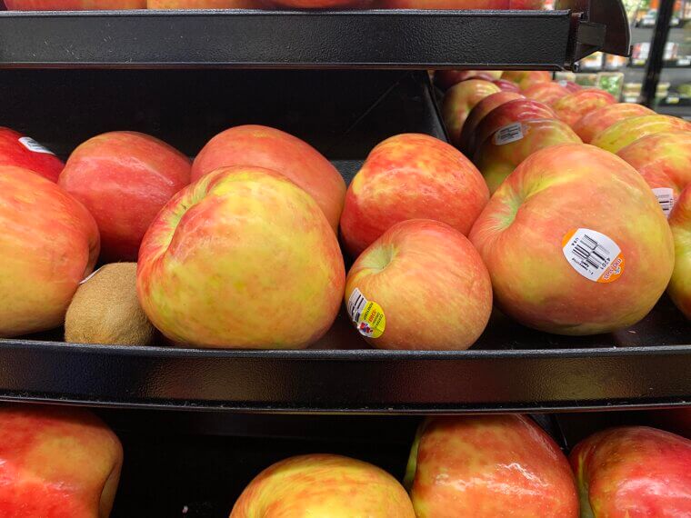 1991: Honeycrisp Apples