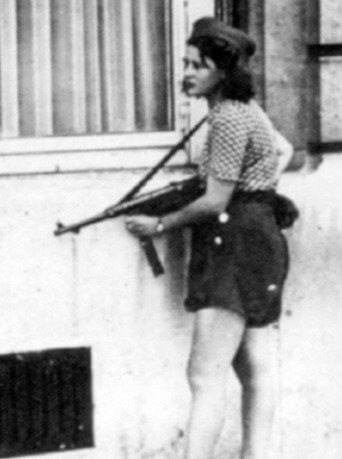 Simone Segouin, an 18 Year Old Resistance Fighter