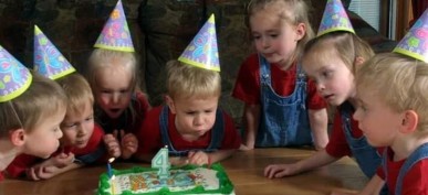 The Fascinating Life-Story of The World’s First Surviving Septuplets