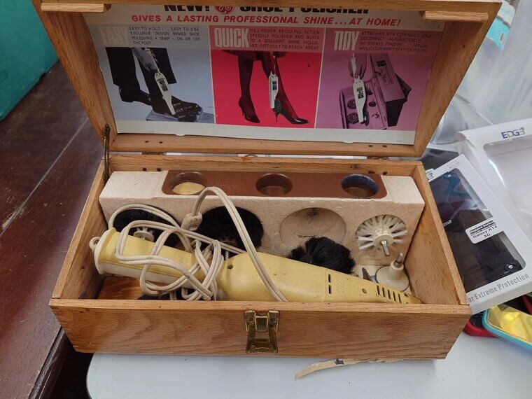 The Electric Shoe Polisher