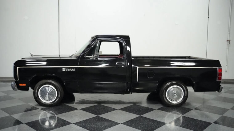1983 Dodge D150 YS2 Miser