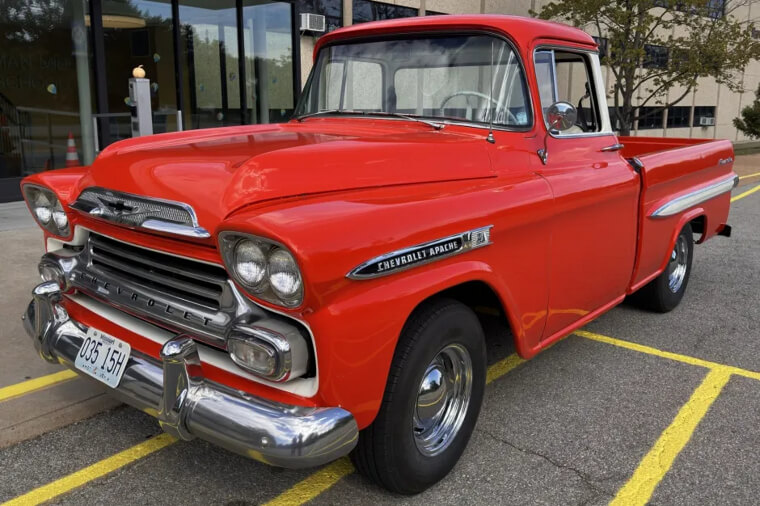 1959 Chevrolet Apache 3100 Big Window