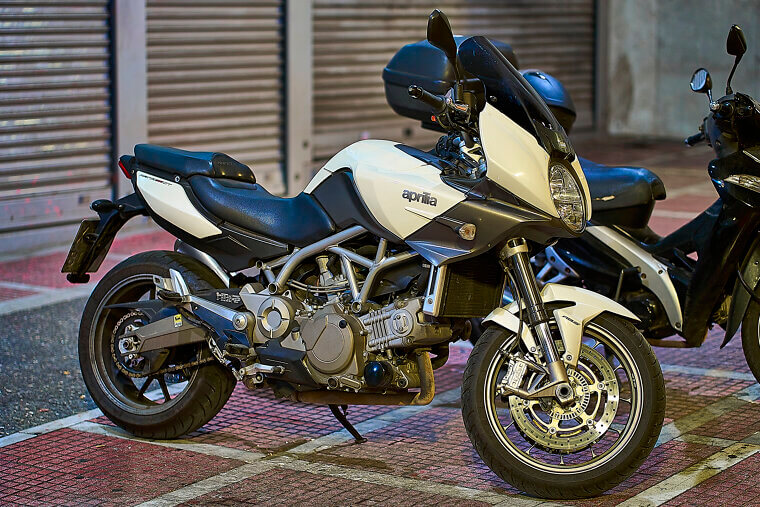 Aprilia Mana 850