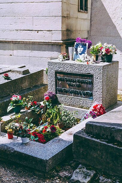 Fans Continue to Party With Jim Morrison