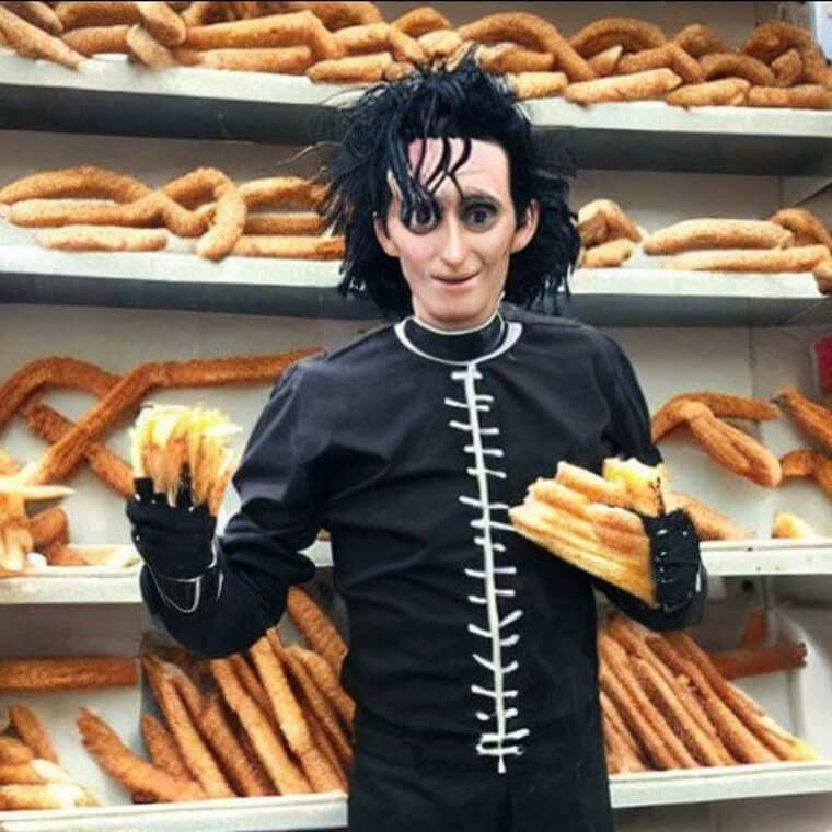 Edward Scissorhands' Pastry-Loving Cousin