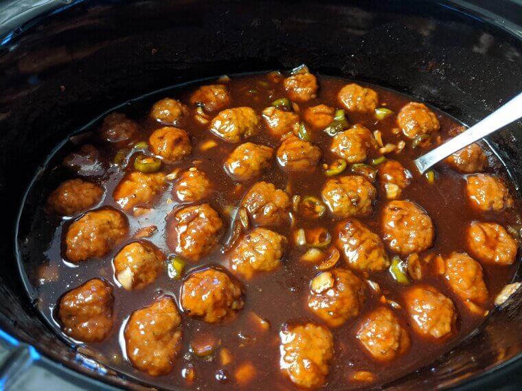 Slow-Cooker Cocktail Meatballs