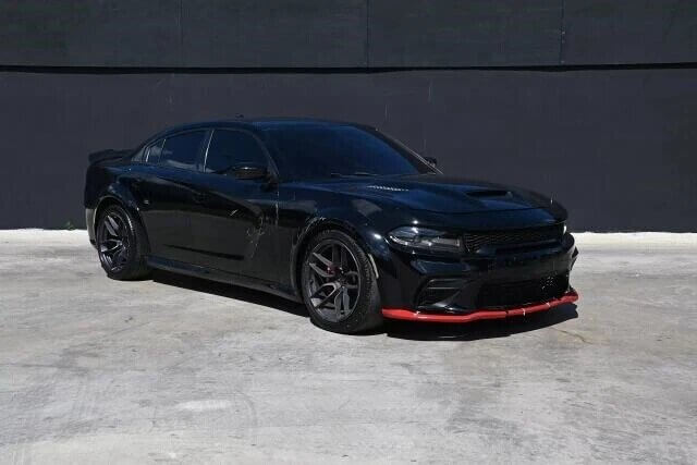 2020 Dodge Charger Scat Pack Widebody - $23,980