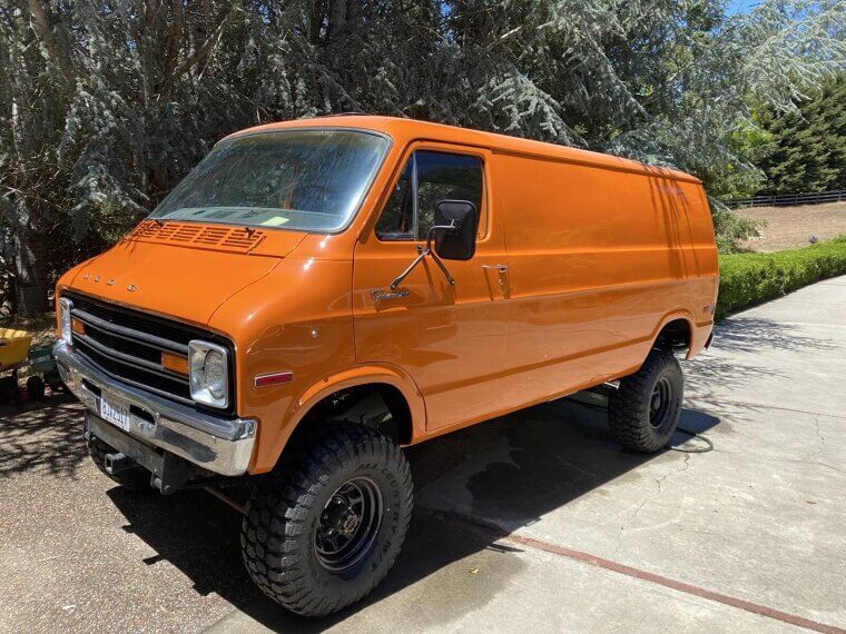 1977 Dodge Van Tradesman 200 - $13,000