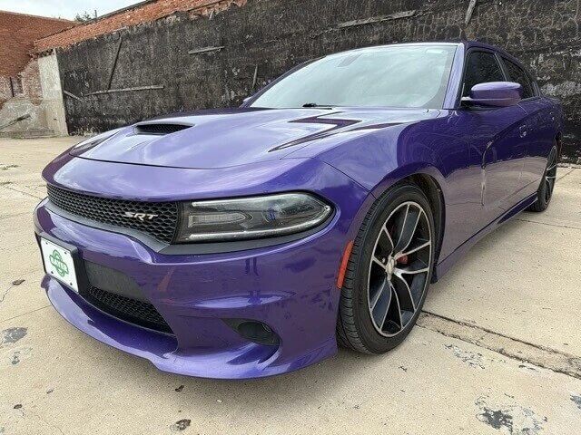 2016 Dodge Charger R/T Scat Pack - $19,992