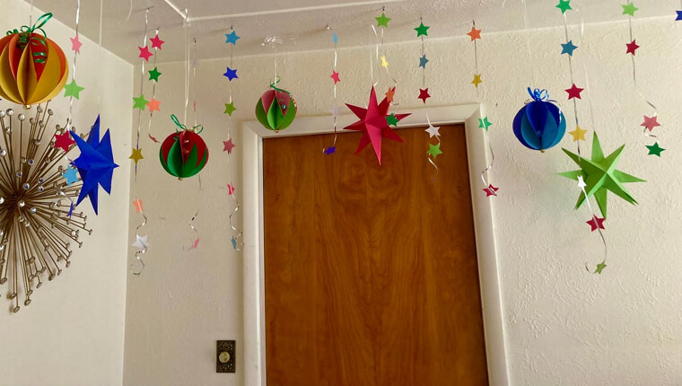 Paper Garlands and Paper Chains