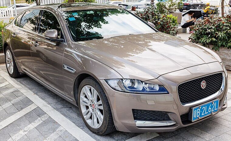 Jaguar XF