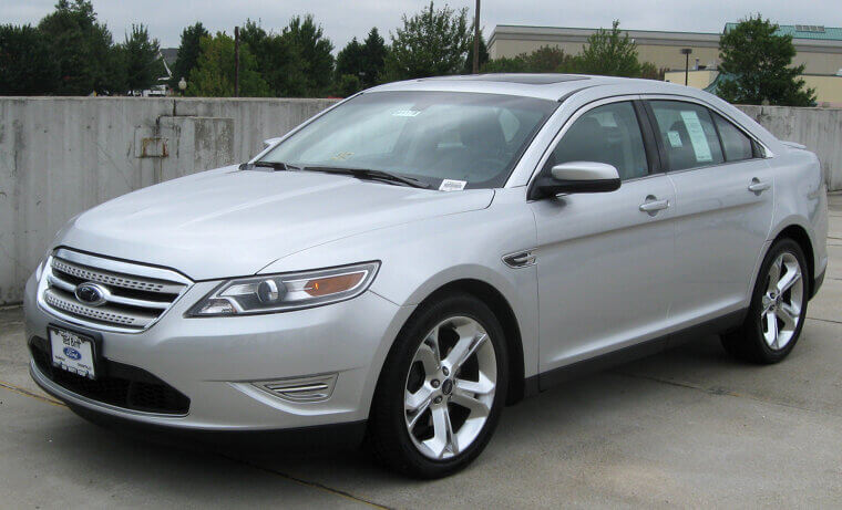 2010 Ford Taurus
