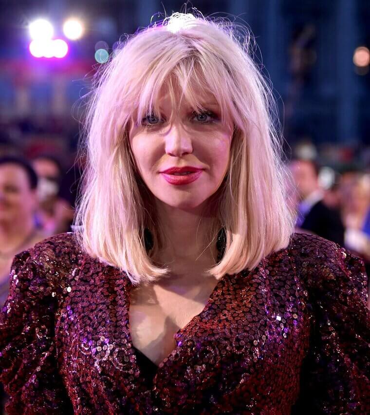Courtney Love Walked Off In the Middle of Her Brazil Show Because Someone Held Up a Picture of Her Deceased Husband