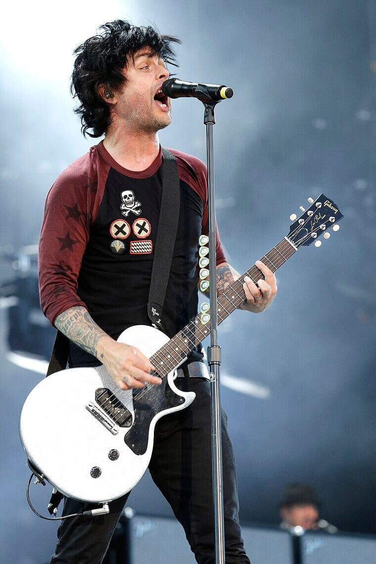 Billie Joe Armstrong Walked Off In the Middle of His Nevada Performance Because the Teleprompter Cut His Time