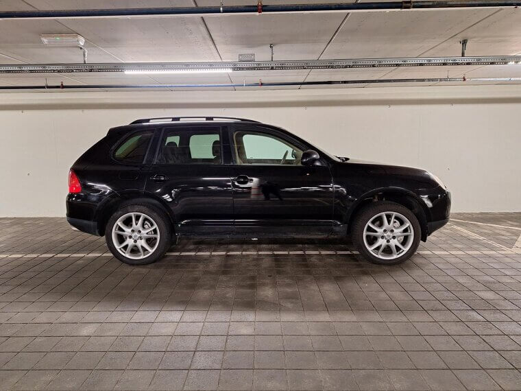 First-Gen Porsche Cayenne