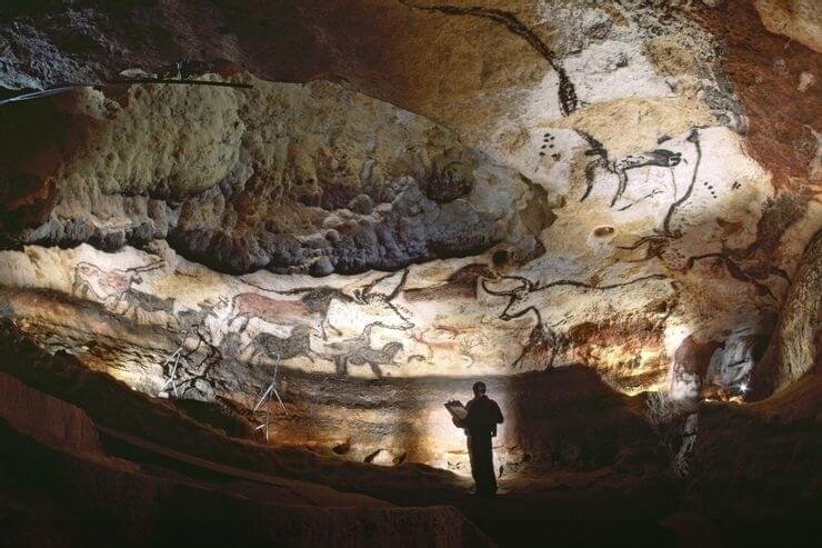 Cavernas Lascaux, França