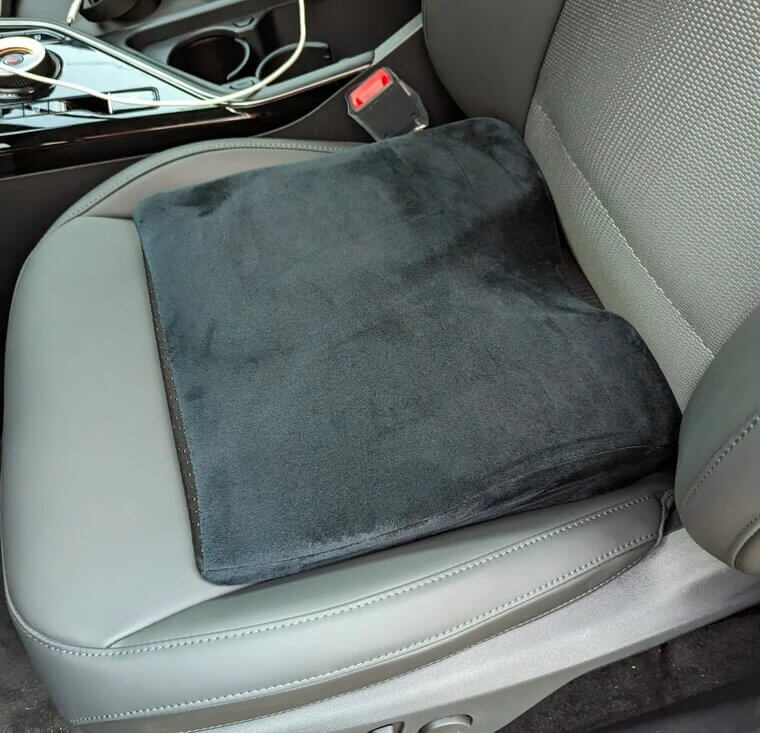 A Comfortable Seat Cushion for Long Drives