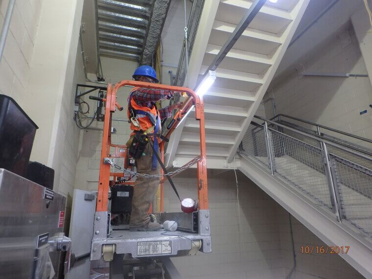 Portable Work Lights With Auto‑adjust