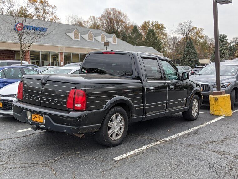 2002 Lincoln Blackwood
