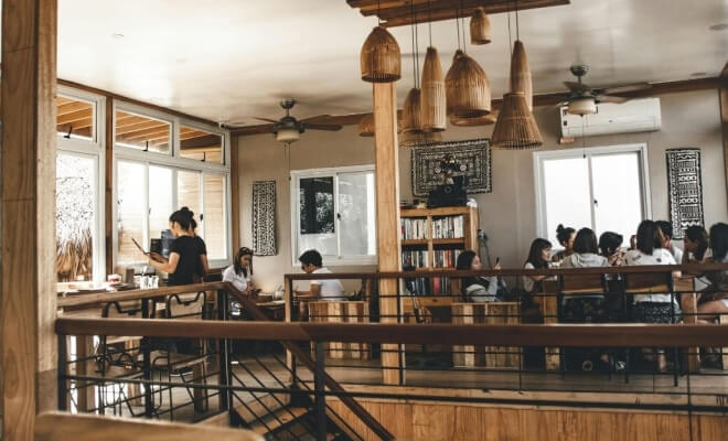 How Modern Restaurants Blend Comfort With Innovation