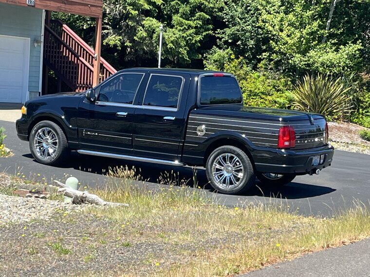 2002 Lincoln Blackwood