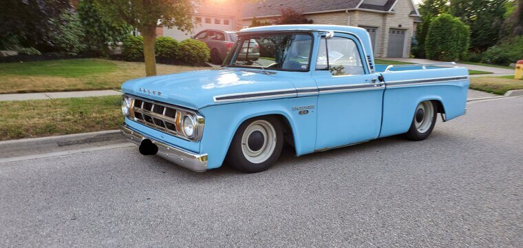 1961 Dodge D100 Sweptline