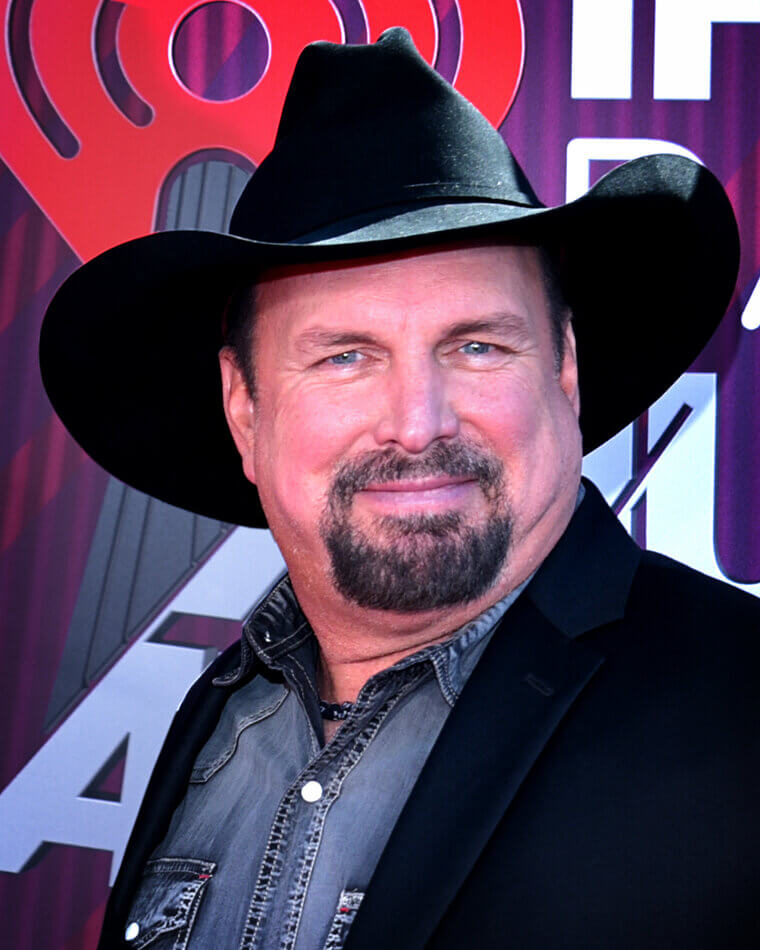 Garth Brooks Shared a Crowded House Where Money Was Always Extremely Tight