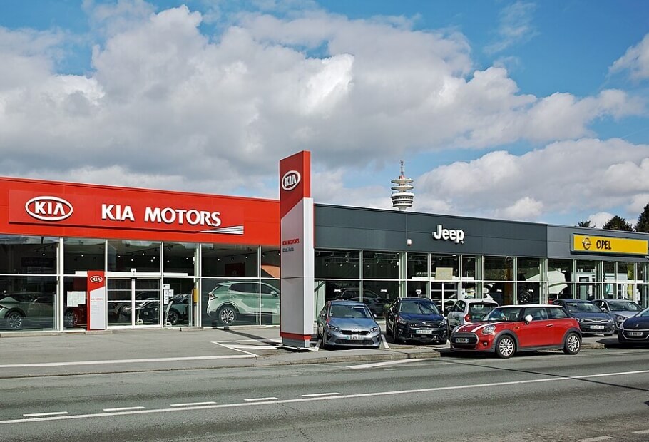 The "New Year" Trick Car Dealerships Use to Get Rid of Junk Inventory