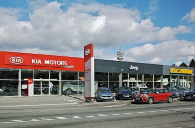The "New Year" Trick Car Dealerships Use to Get Rid of Junk Inventory
