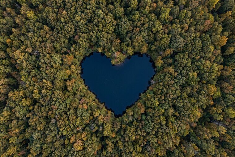 The Heart-Shaped Lake No One Knew