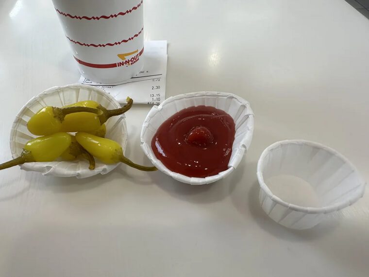 Expandable Ketchup Cups