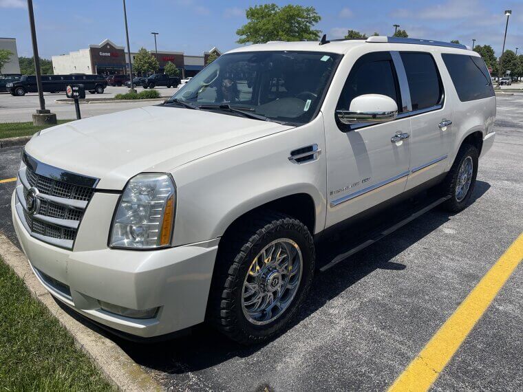 Cadillac Escalade ESV